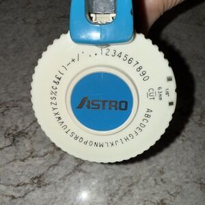 Vintage Astro Rotary Compact Hand Held Label Maker Blue Embosser 1/4 Inch